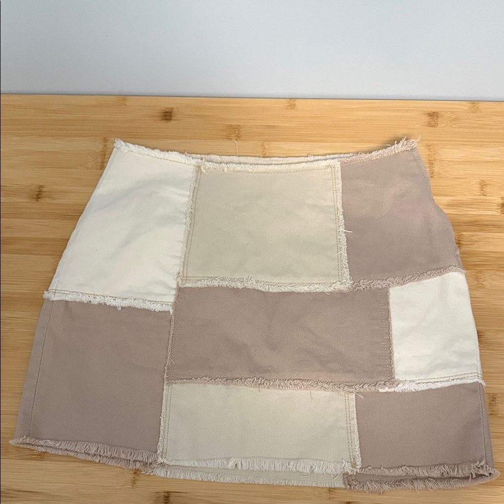 PacSun Size 24 Women's Teen Girl Patchwork Mini Skirt in Cream and Tan NEW